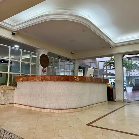 Apartamento Tres Carabelas *